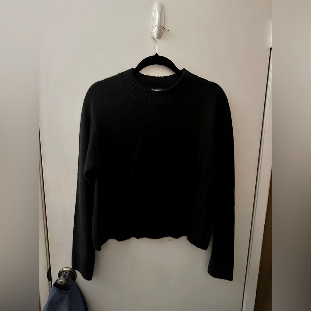 H&M Cashmere Black Sweater